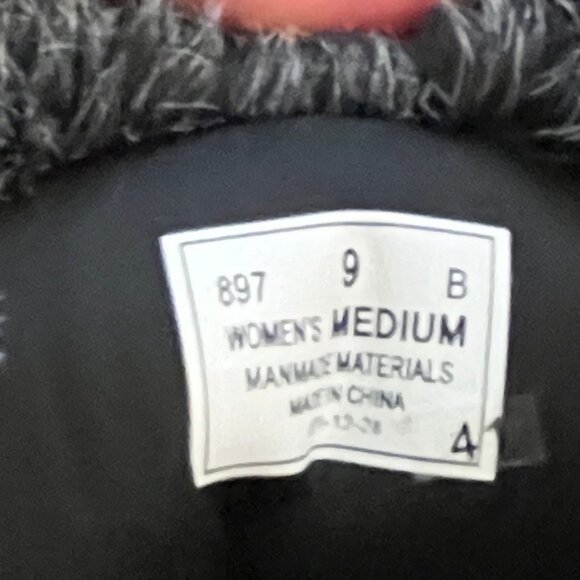 Waterproof Boots - Orthofeet Alps - Sz 9 - Worn Once - Note: No insoles - Picture 8 of 15